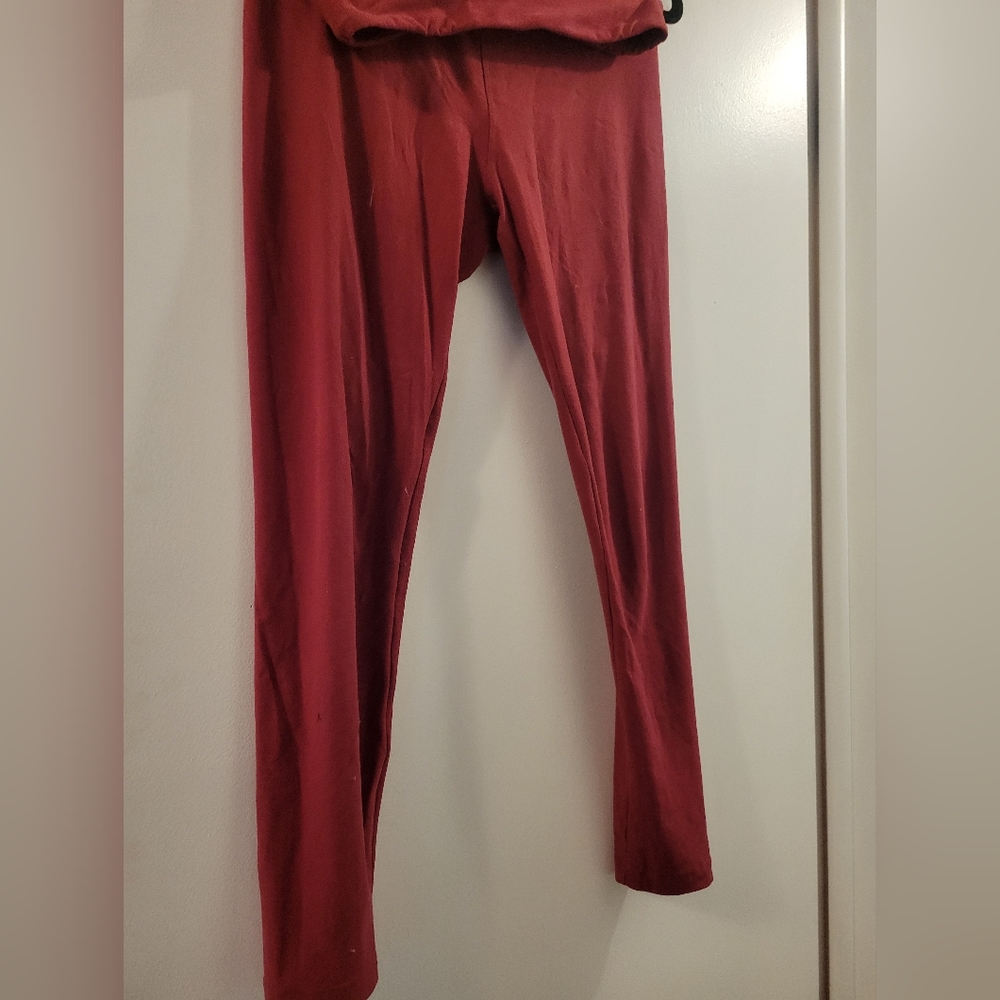 LuLaRoe Solid Red Leggings One Size